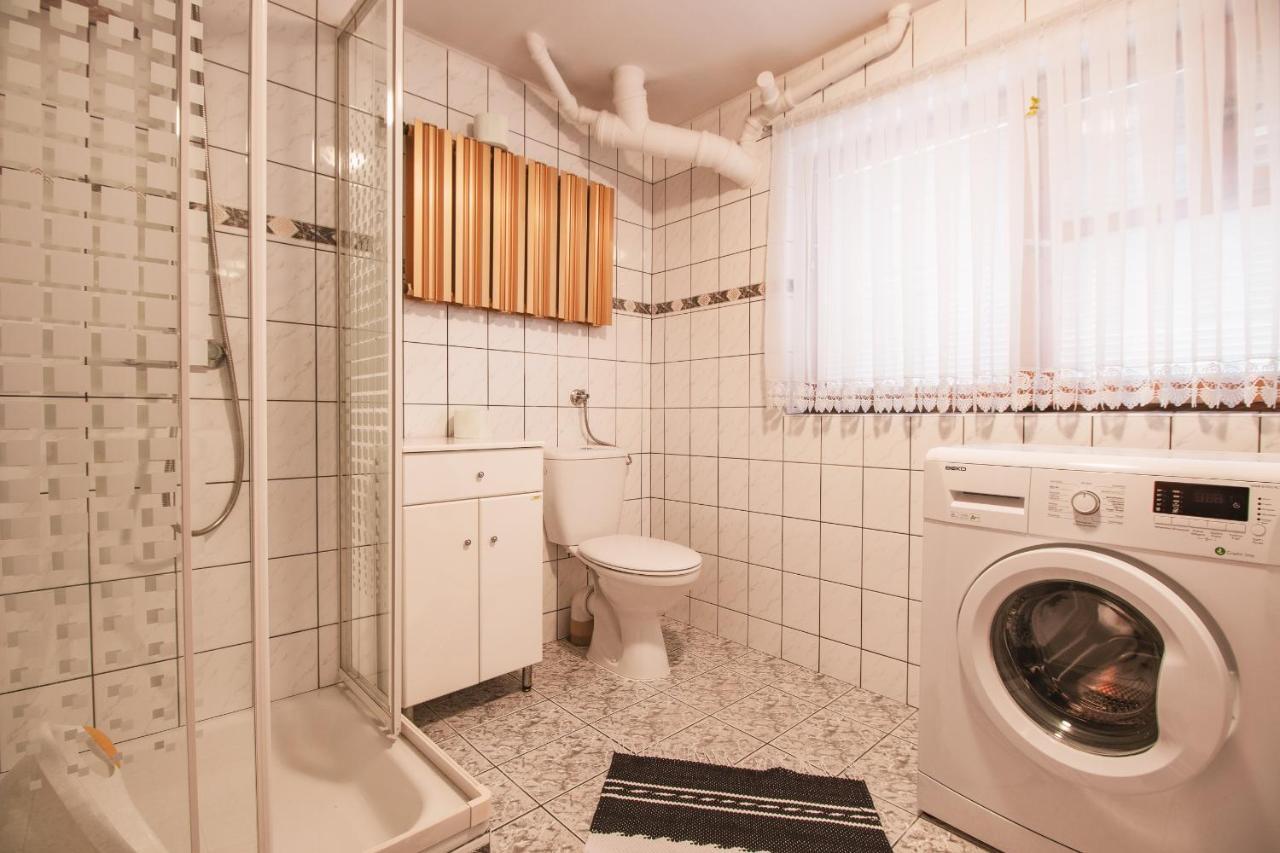 Dom Na Podhalanskiej Groń Kültér fotó